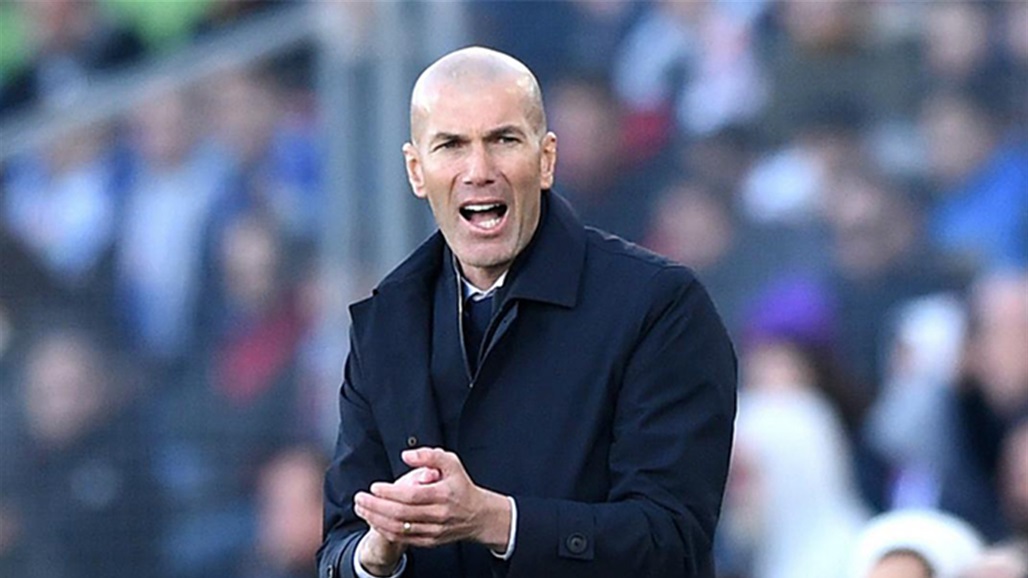 تقرير إسباني يتناول إمكانية تولي زيدان قيادة مان يونايتد