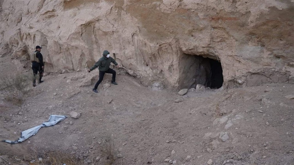 منحوتة بأحد الجبال.. تدمير مضافة لداعش في ديالى - عاجل