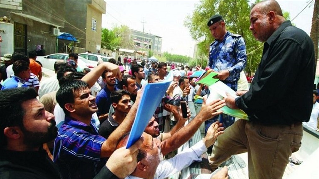 المالية تصادق على صرف مستحقات المشمولين بعقود القرار ٣١٥