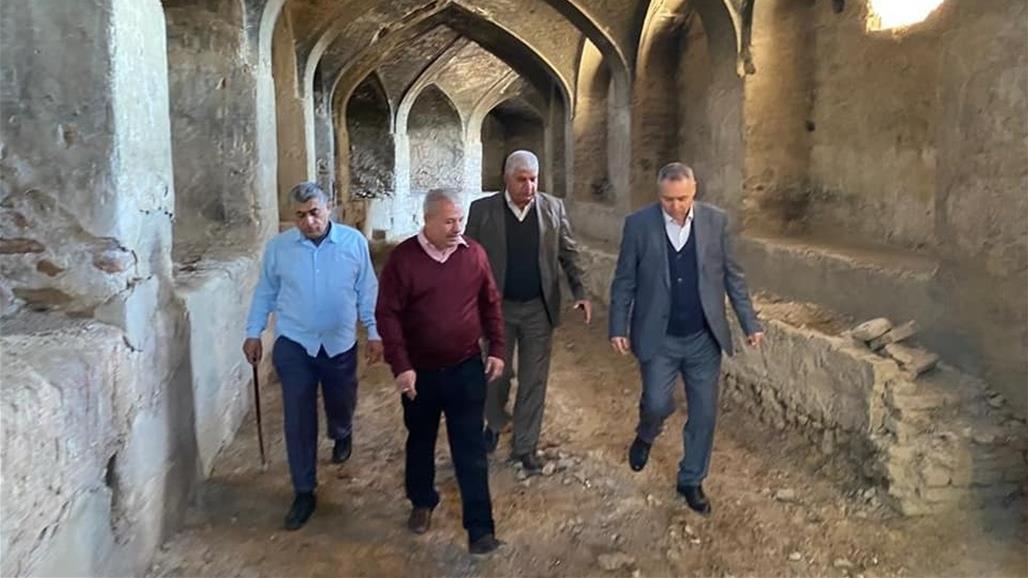 المباشرة بأعمال صيانة اولية لاعادة الحياة لخان الاسكندرية التراثي في بابل