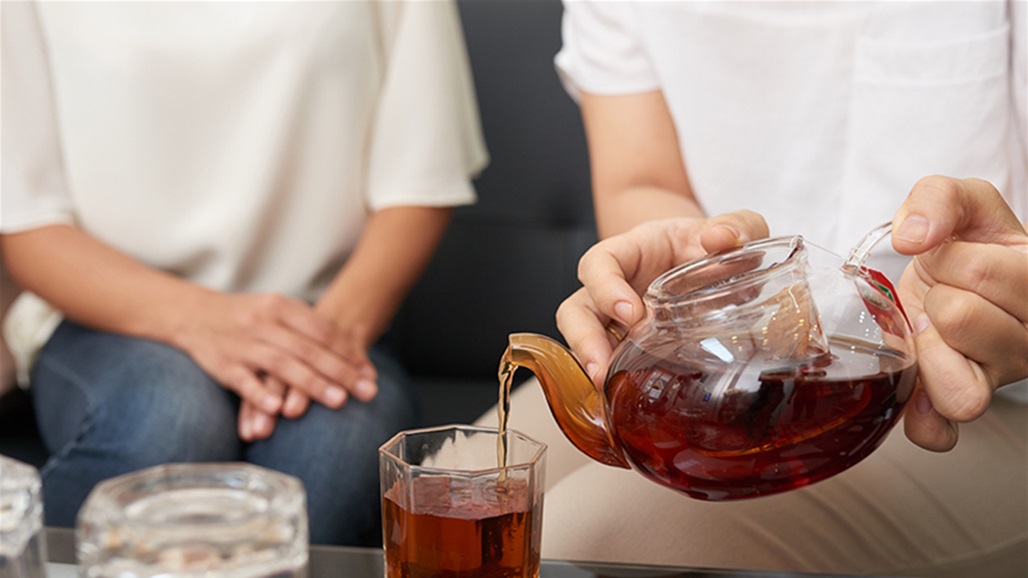 الكشف عن خطر الشاي على العظام