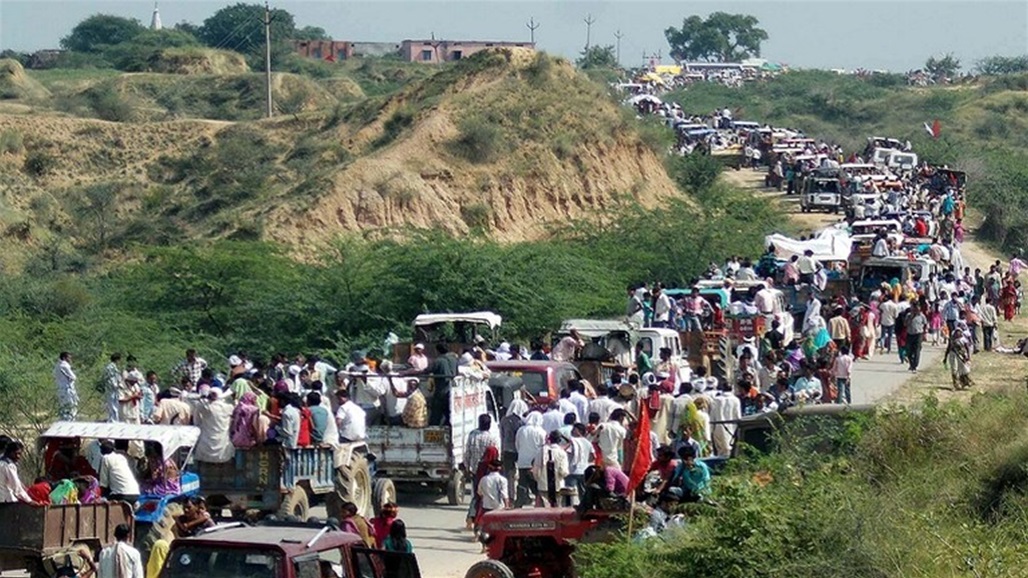 مصرع واصابة 25 شخصا في تدافع بضريح ديني في الهند (فيديو)