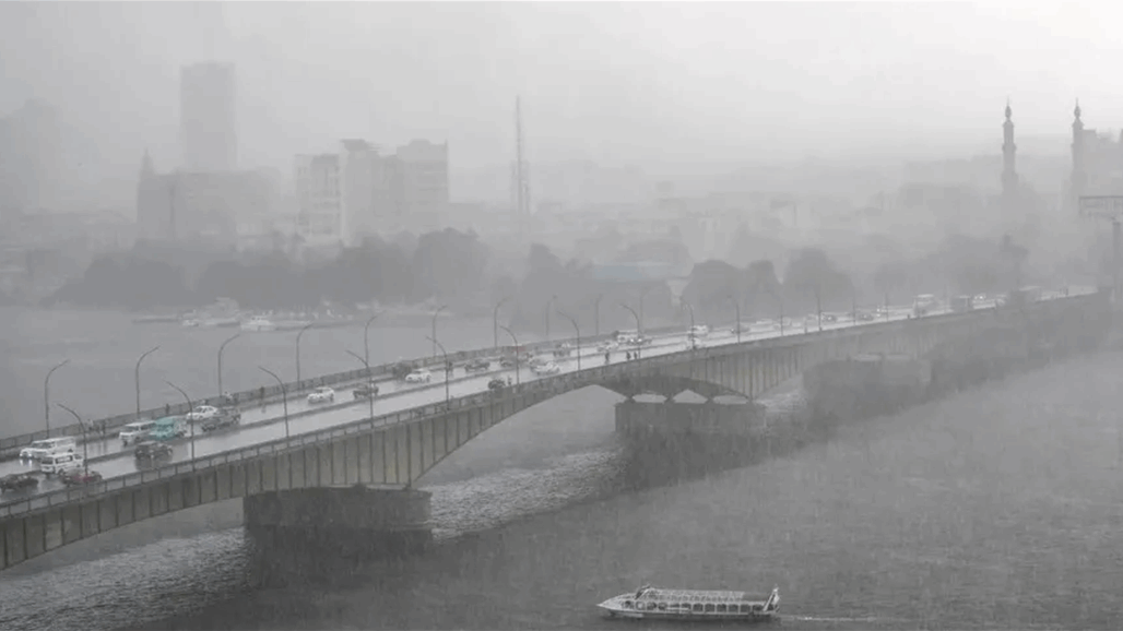 طقس سيء يعطل الدراسة ويدخل دولة عربية حالة طوارئ قصوى