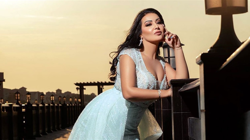 سمية الخشاب تصدم الجميع بشأن الزواج (فيديو)