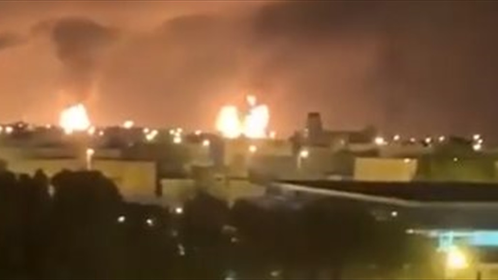 بالفيديو.. لحظة استهداف قاعدة فيكتوريا الاميركية بالقرب من مطار بغداد 