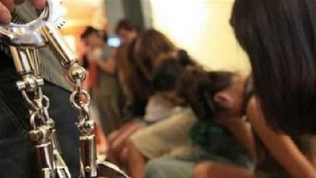 الإطاحة بشبكة تتاجر بالفتيات في الكرادة - عاجل