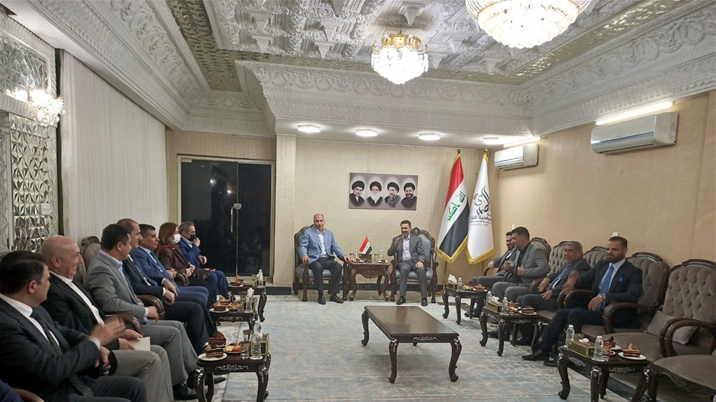 برئاسة زيباري.. وصول الوفد الكردي الى مقر الهياة السياسية للتيار الصدري – عاجل 