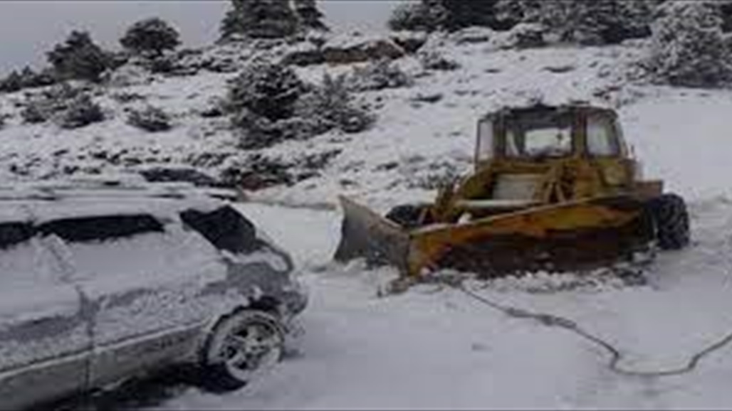مصرع 16 شخصا بسياراتهم بعد أن حاصرتهم الثلوج في باكستان