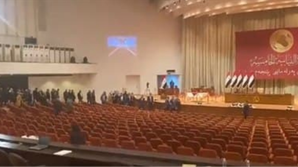 بدء توافد النواب إلى قاعة البرلمان لحضور الجلسة الافتتاحية الأولى - عاجل