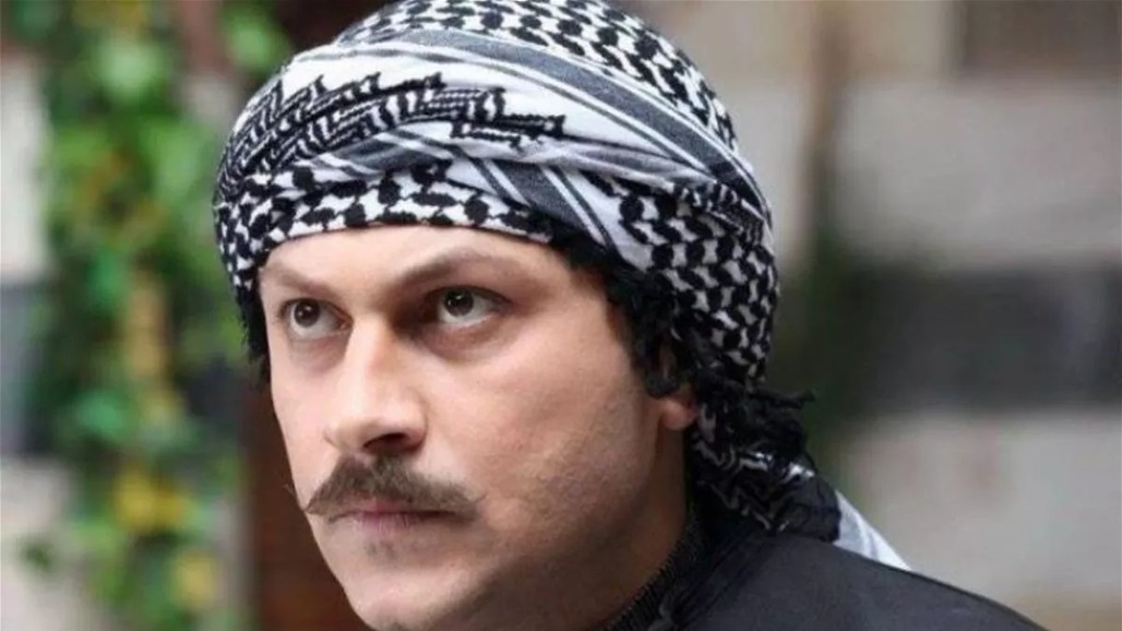 بسبب قميصه.. اتهام ممثل سوري شهير بالخيانة (صورة)