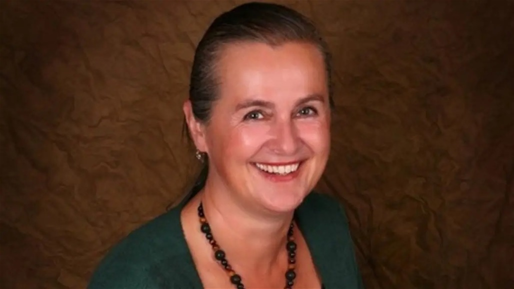 الموت يغيب فنانة لا تعترف باللقاح بعد أصابتها بكورونا عمداً