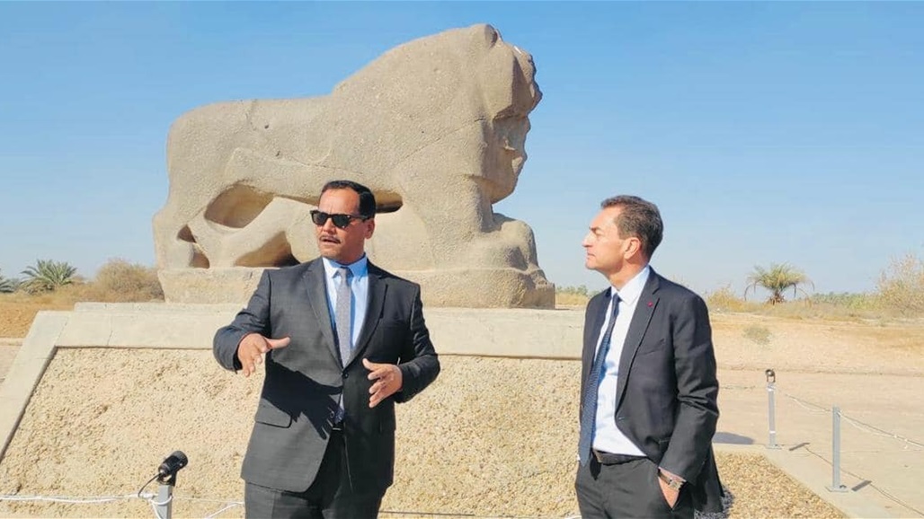 تفاصيل زيارة السفير الفرنسي الى مدينة بابل الاثرية (صور)