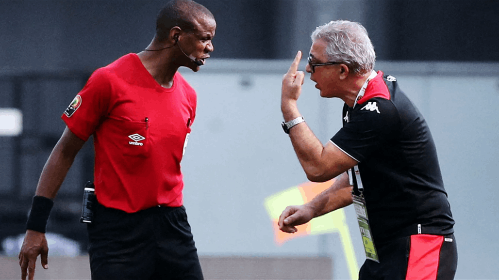 حكم مباراة تونس المثيرة للجدل يخرج عن صمته: قراري أنقذني من الموت!