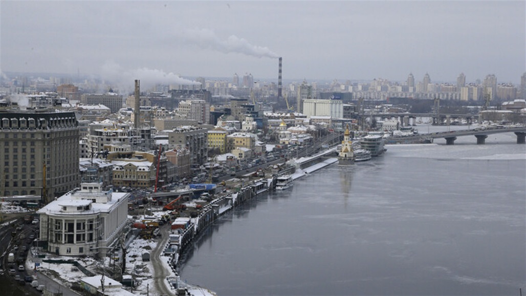دولة مجاورة تدعو رعاياها إلى مغادرة أوكرانيا