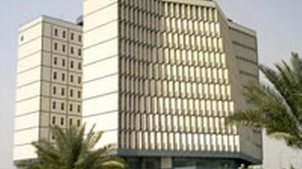 موقف جديد من وزارة المالية بشأن أزمة الدولار