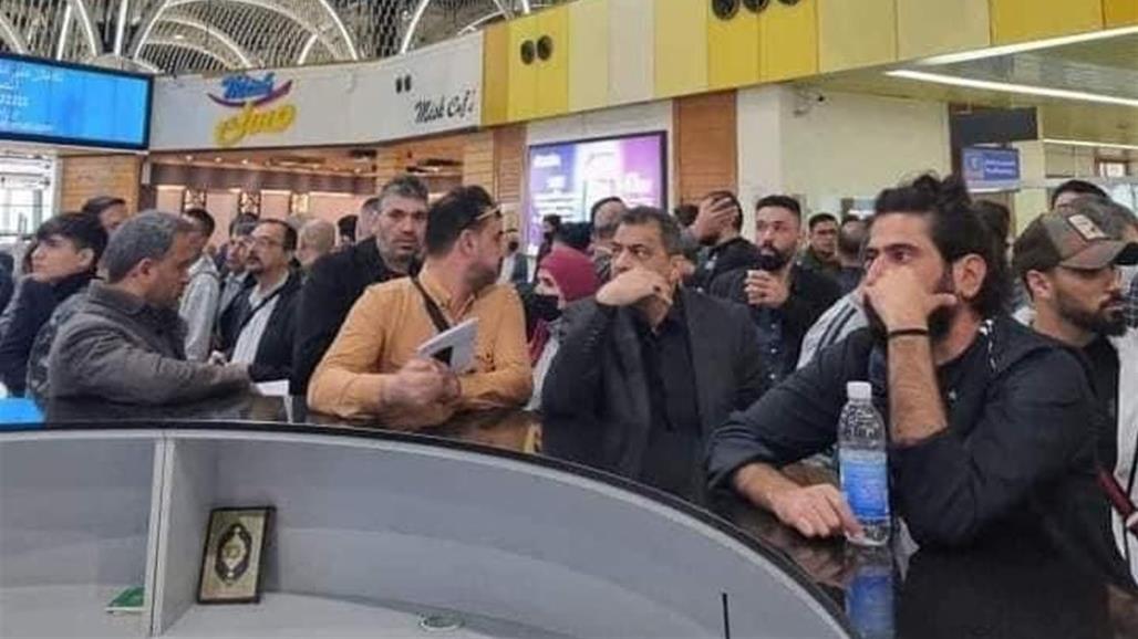 طواقم شركة الخطوط الجوية ترفع 10 مطالب لانهاء اضرابهم المفتوح