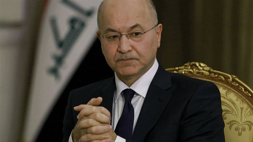 مرسوم جمهوري "غامض" يضعف حظوظ صالح بالولاية الثانية.. هل خرق الدستور؟ 