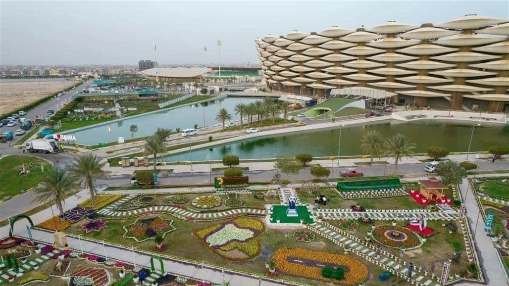 البصرة.. افتتاح معرض الزهور على حدائق المدينة الرياضية (صور)