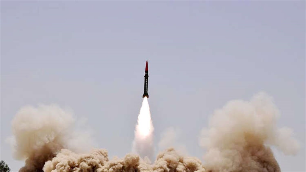 الهند تطلق صاروخاً على باكستان