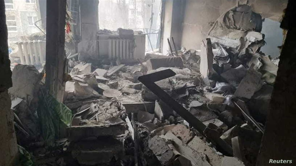 فيديو يوثق لحظة إنقاذ طفل من تحت الأنقاض في أوكرانيا