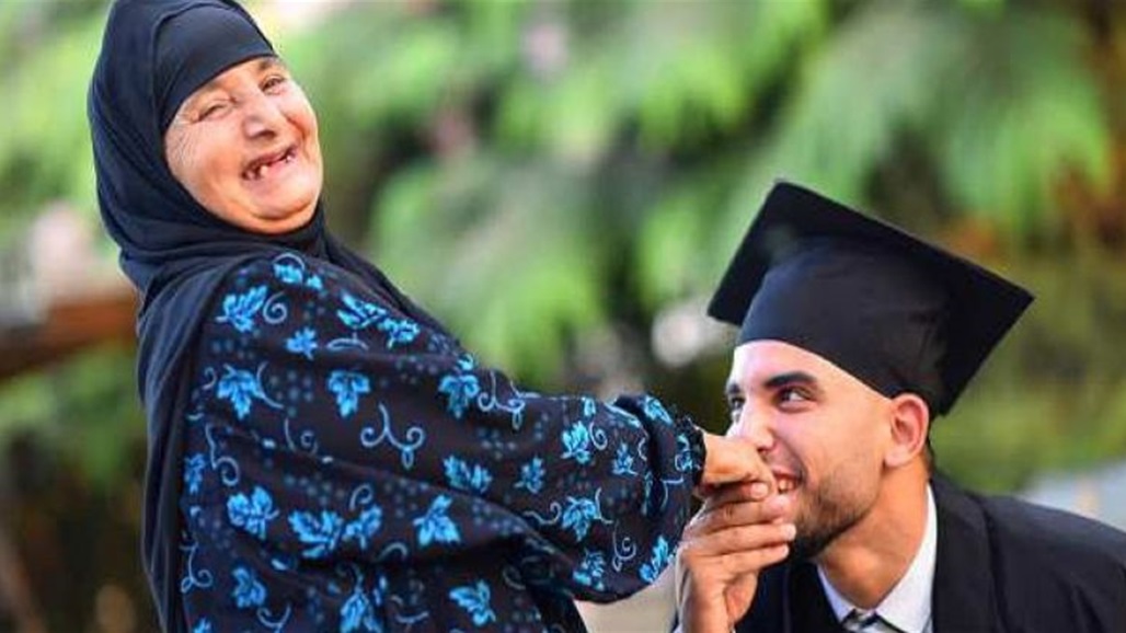 بيوم عيدها: أصل عيد الأم.. قصة البداية عالمياً وعربياً