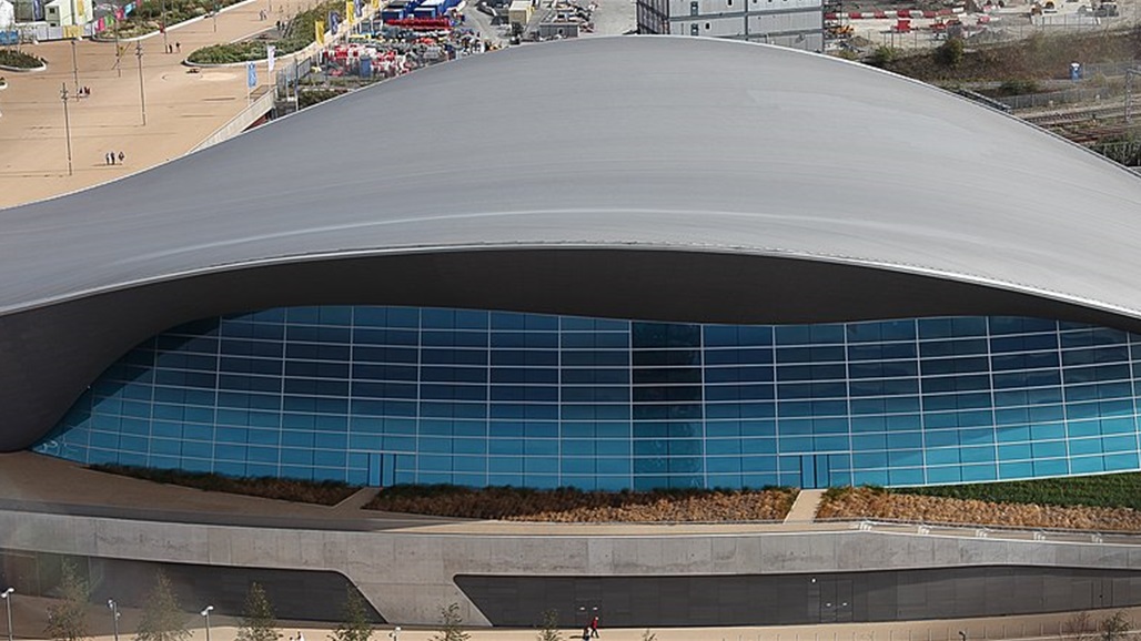 بريطانيا.. اصابة عدة اشخاص اثر اطلاق غاز في مركز الالعاب المائية