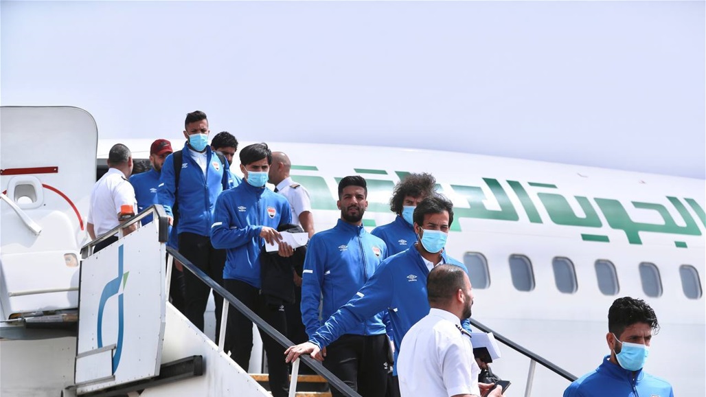 وفد المنتخب الوطني يصل إلى دبي 