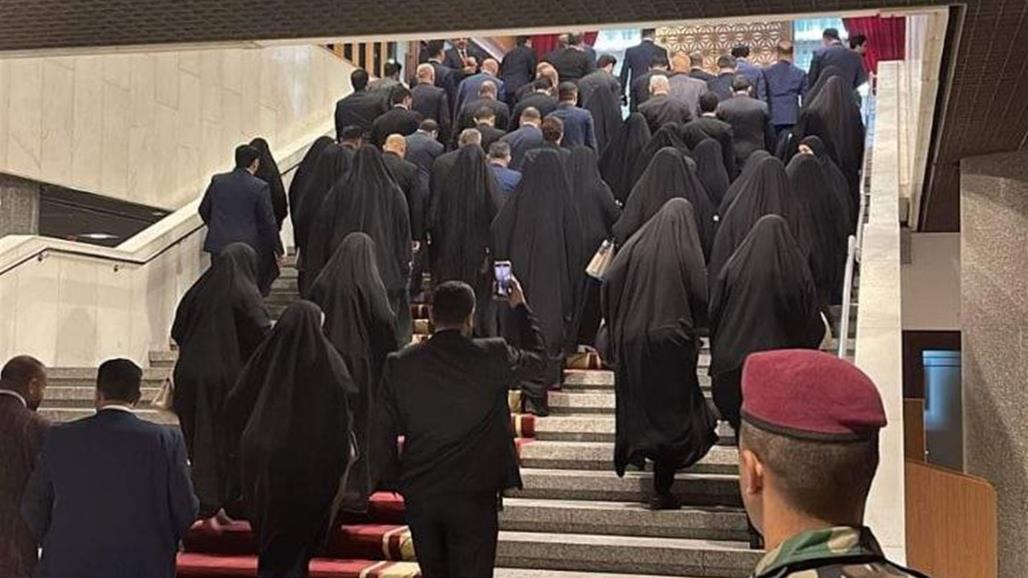 بدء توافد النواب إلى قاعة البرلمان – عاجل 