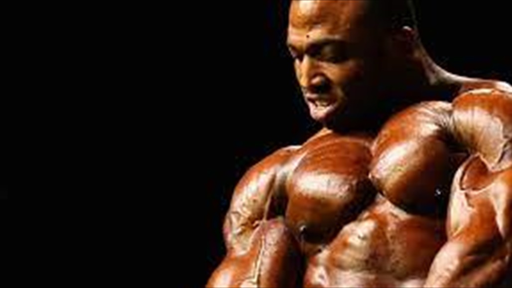 وفاة بطل كمال الأجسام سيدريك ماكميلان