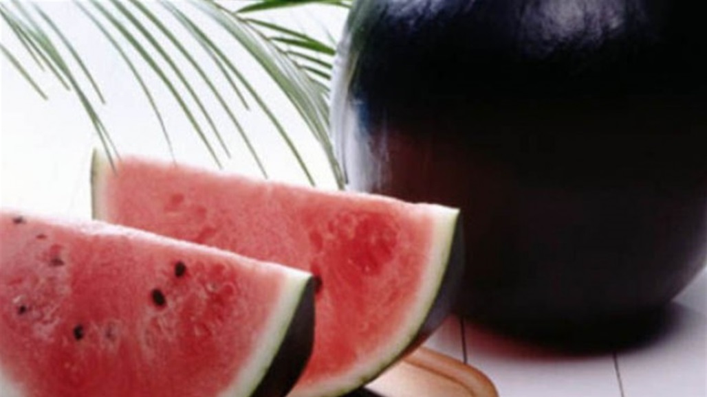 الأغلى في العالم.. هل سمعت بـ"البطيخ الأسود"؟