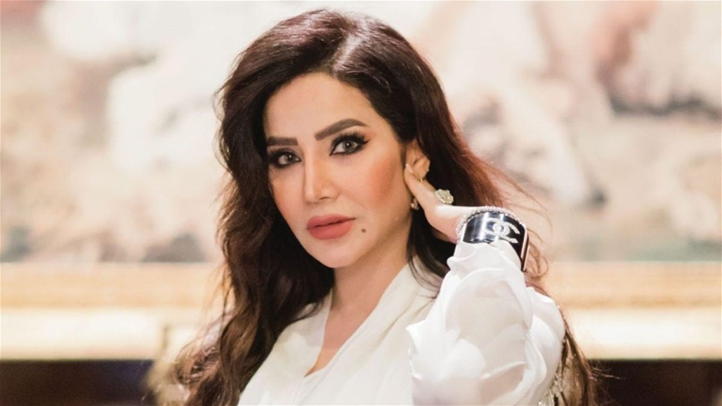 لجين عمران تُعلن خطوبتها (فيديو)