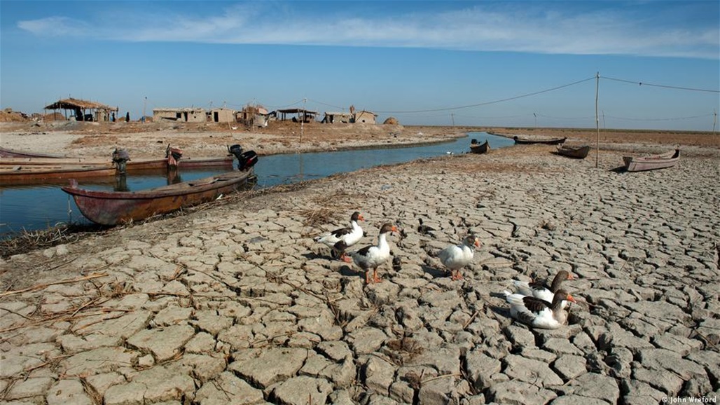 الموارد المائية تحذر: بحيرة الرزازة في طريقها نحو الجفاف