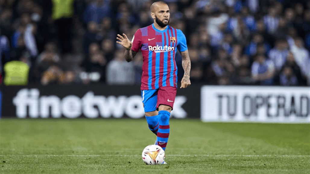 ألفيس يعلق على اقتراب ميسي لعدد بطولاته