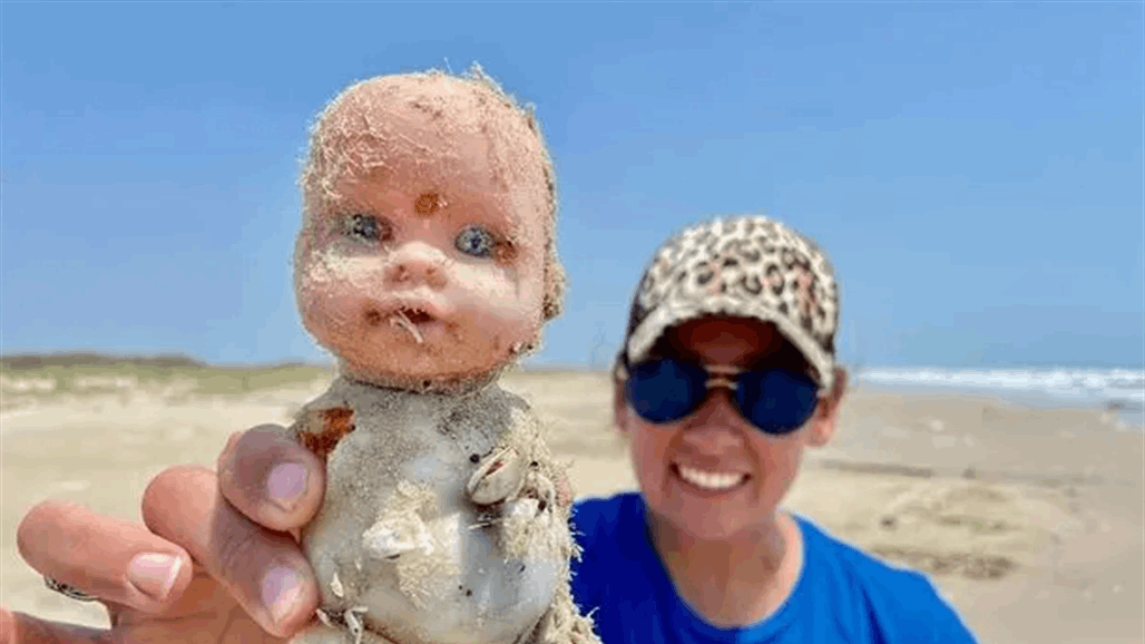 دمى تنشر الرعب بين سكان تكساس (صور)