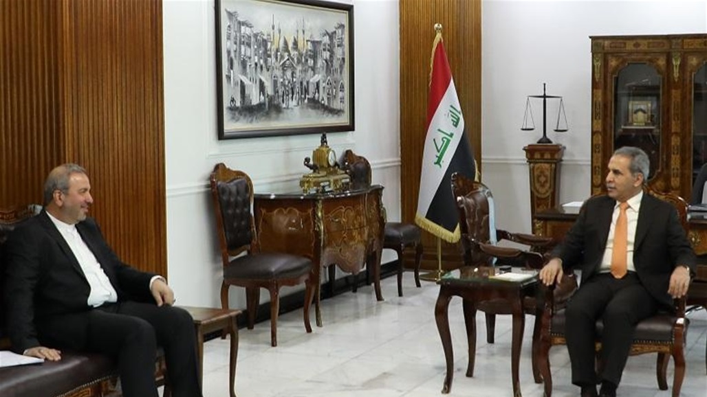 العراق وإيران يبحثان المعالجة القانونية لقضايا المواطنين من زائري العتبات المقدسة