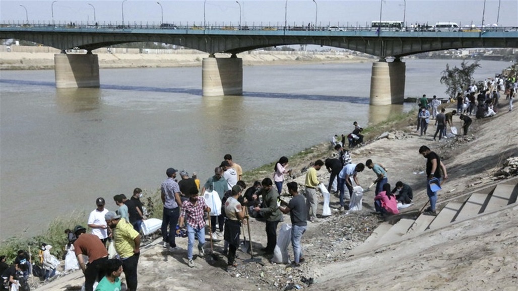 امين بغداد يؤكد دعمه للفرق التطوعية ويوجه بتنفيذ حملة تنظيف ضفاف نهر دجلة