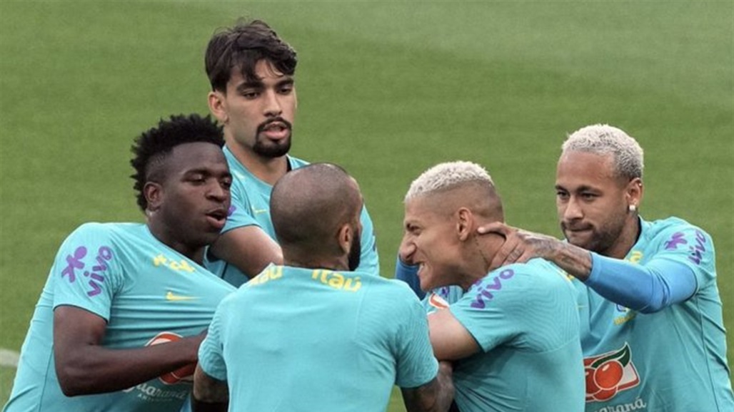 شجار بالايدي بين نجوم المنتخب البرازيلي في اليابان