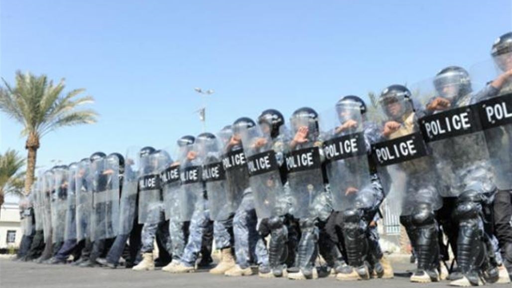 Friction between demonstrators and security forces causes three injuries in central Baghdad