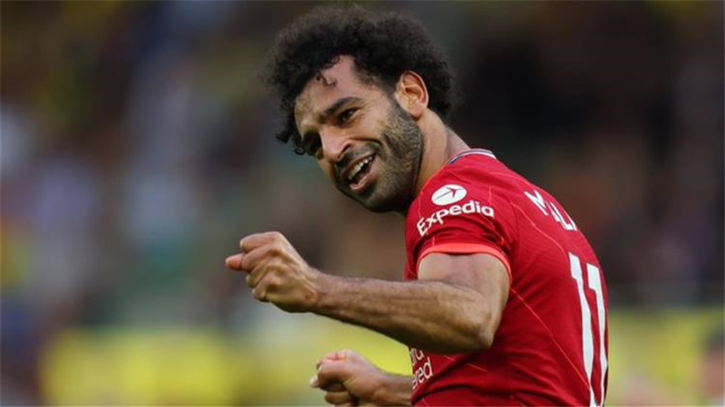 محمد صلاح يتوّج بجائزة أفضل لاعب في إنجلترا لعام 2022