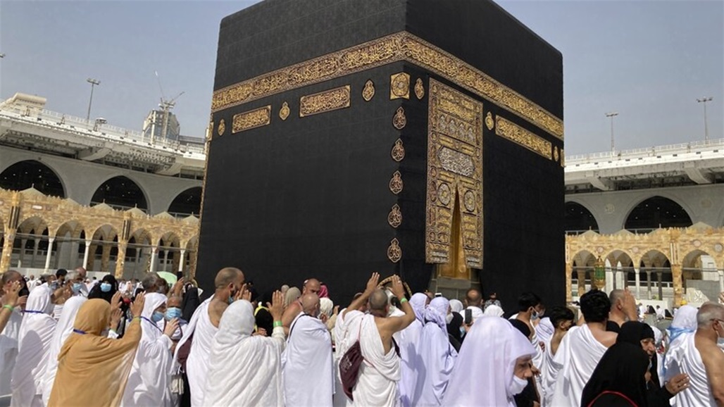 مركز الفلك الدولي يحدد موعد أول أيام عيد الأضحى 