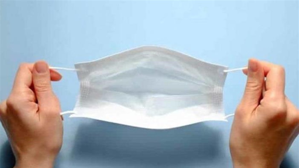 دولة خليجية تعيد الزامية ارتداء الكمامات في الاماكن العامة