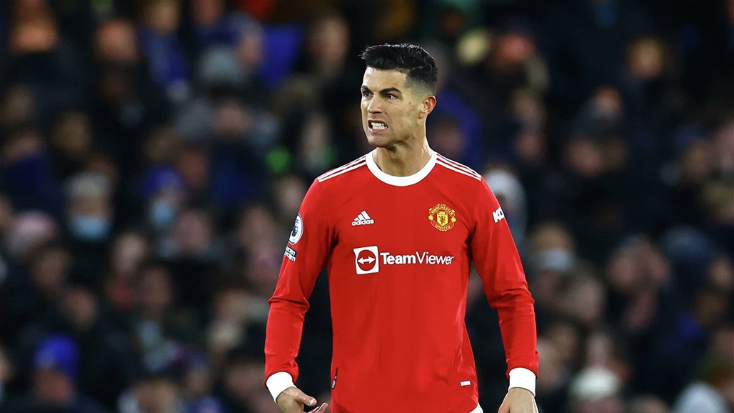 تن هاغ ينهي الجدل بشأن مستقبل رونالدو مع الشياطين الحمر