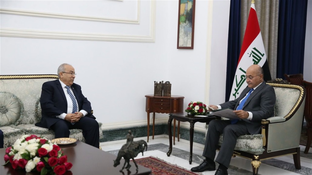 رئيس الجمهورية يتسلم رسالة خطية من نظيره الجزائري