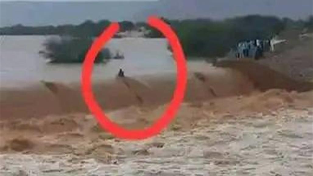 طفل موريتاني حاصرته السيول يوما كاملا.. هذه نهايته (فيديو + صور) 