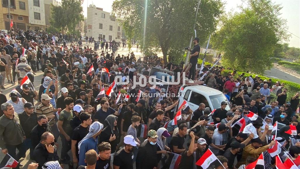 السومرية توثق لقطات من تظاهرات الإطار قرب "المعلق"