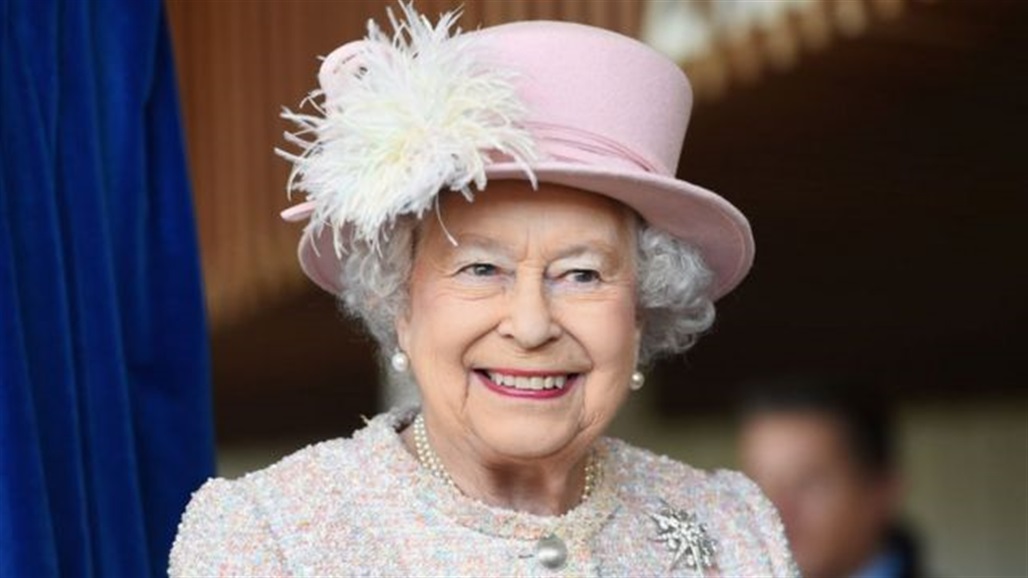 ملكة بريطانيا تقطع اجازتها للقاء رئيس الوزراء الجديد