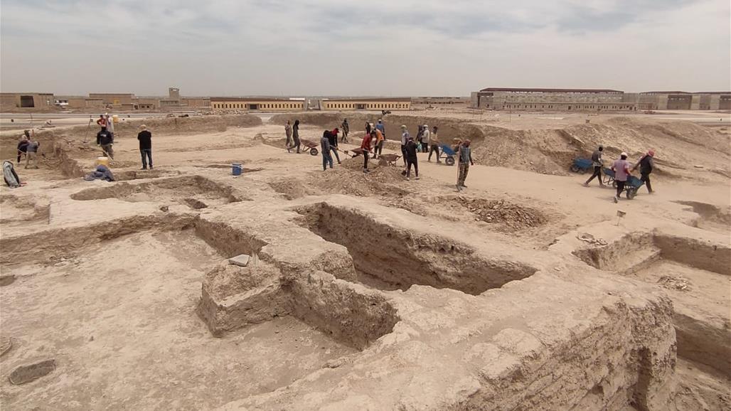 تعود لهذه الإمبراطورية.. العثور على 233 قطعة أثرية في واسط (صور)