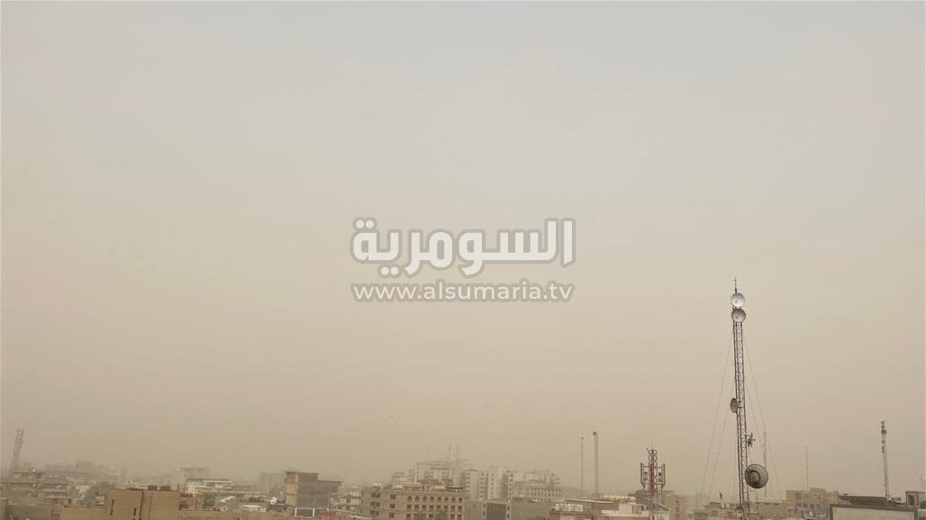 أجواء صفراء في بغداد (صور)