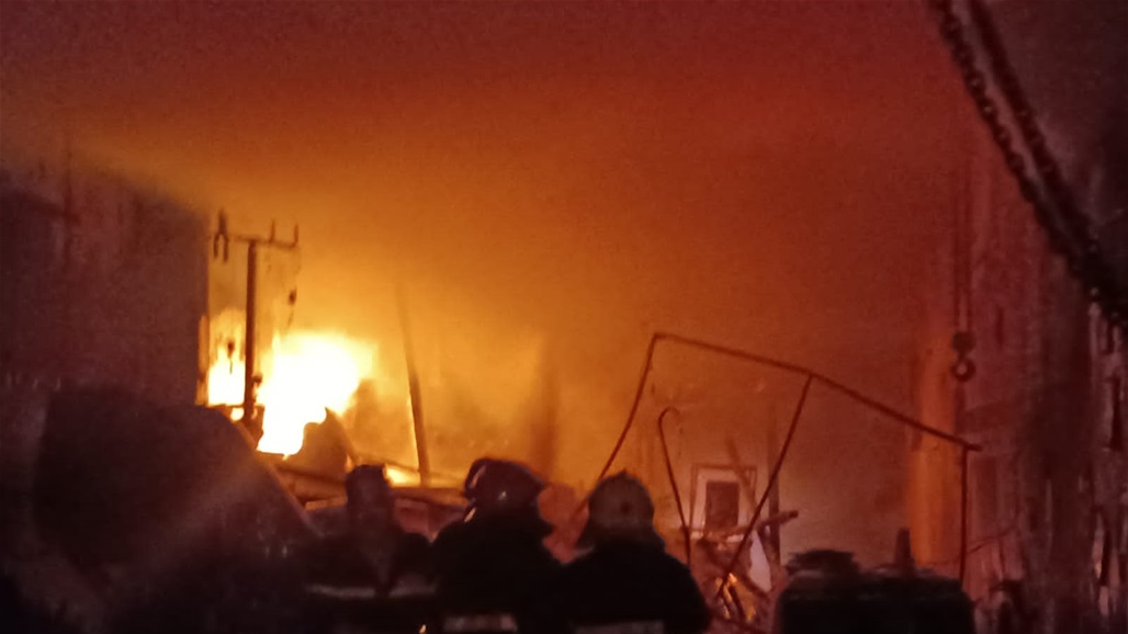 اندلاع حريق داخل بناية وسط بغداد