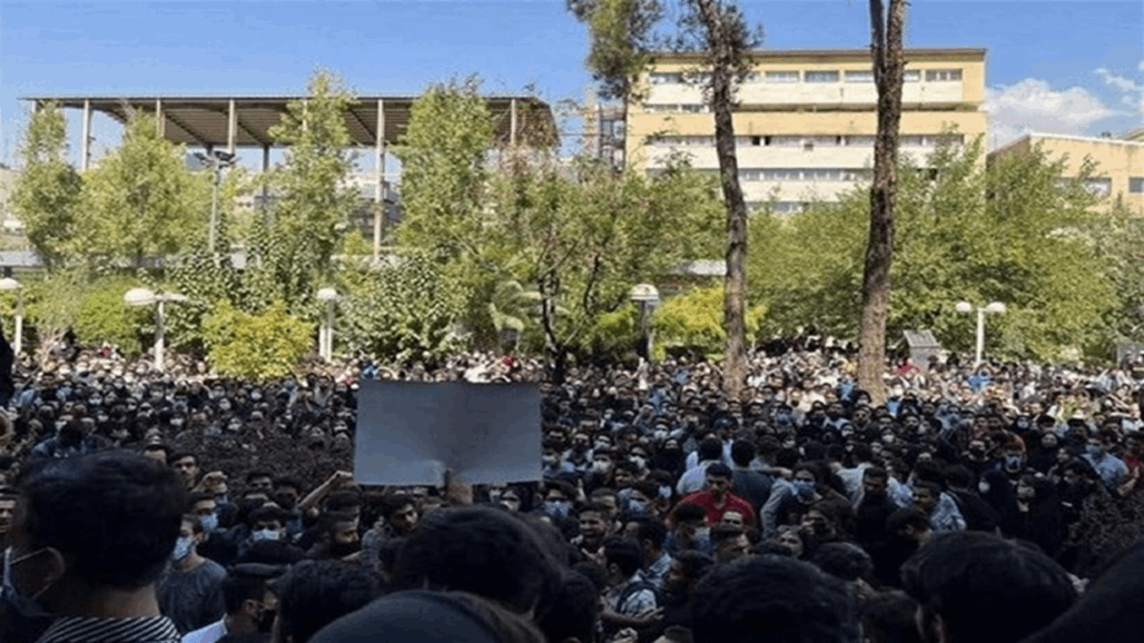 إيران.. احتجاجات تطالب بكشف ملابسات وفاة &quot;أميني&quot;